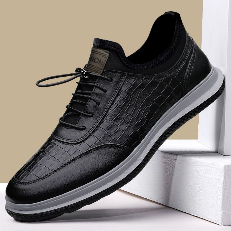 Men's Shoes 2023 Spring New Men's Casual Leather Shoes Korean Style Soft Bottom Running Sneaker Lace-up British Style Fashion Shoes