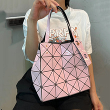 日本原厂9月新款mini钻石小方盒几何菱格一生小方包手提单肩包女