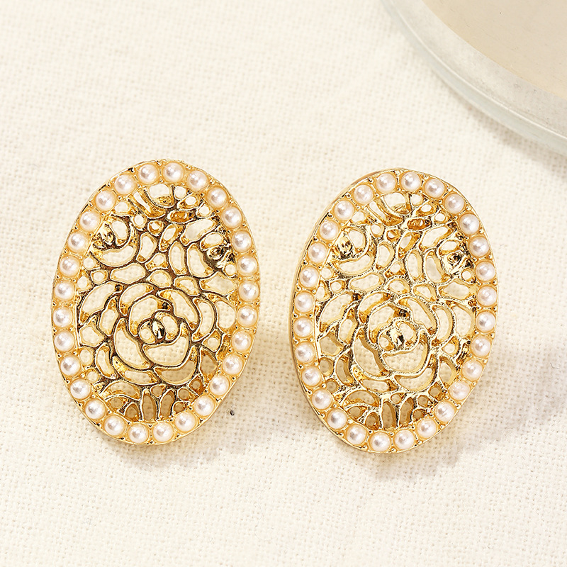Jewelry Temperamental Popular Heart Pearl Earrings Simple Peach Heart Alphabet Letter Earrings Earrings for Women