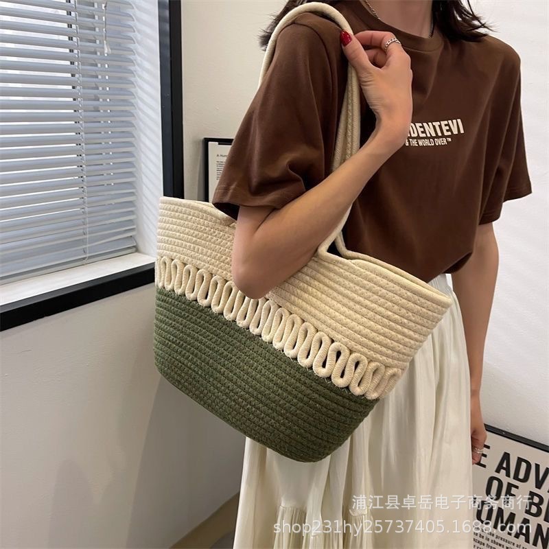 New Simple Woven Beige Hollow Bag Urban Versatile Beach Bag Fresh and Stylish Shoulder Woven Bag
