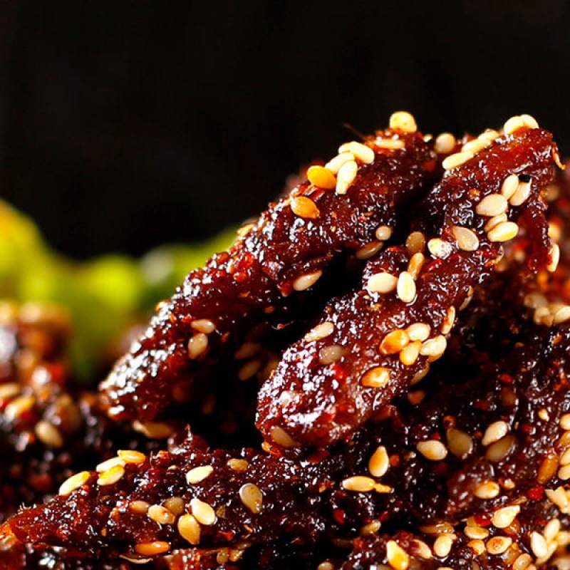 250/100g四川特产冷吃牛肉麻辣牛肉真空袋装五香芝麻味牙签牛肉