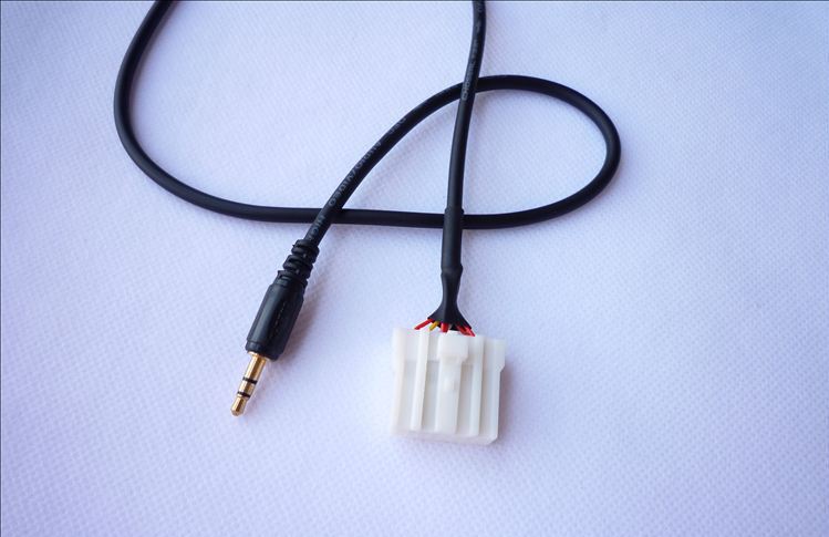 适用于马自达m6奔腾b70马6aux音频线马自达3m3aux线
