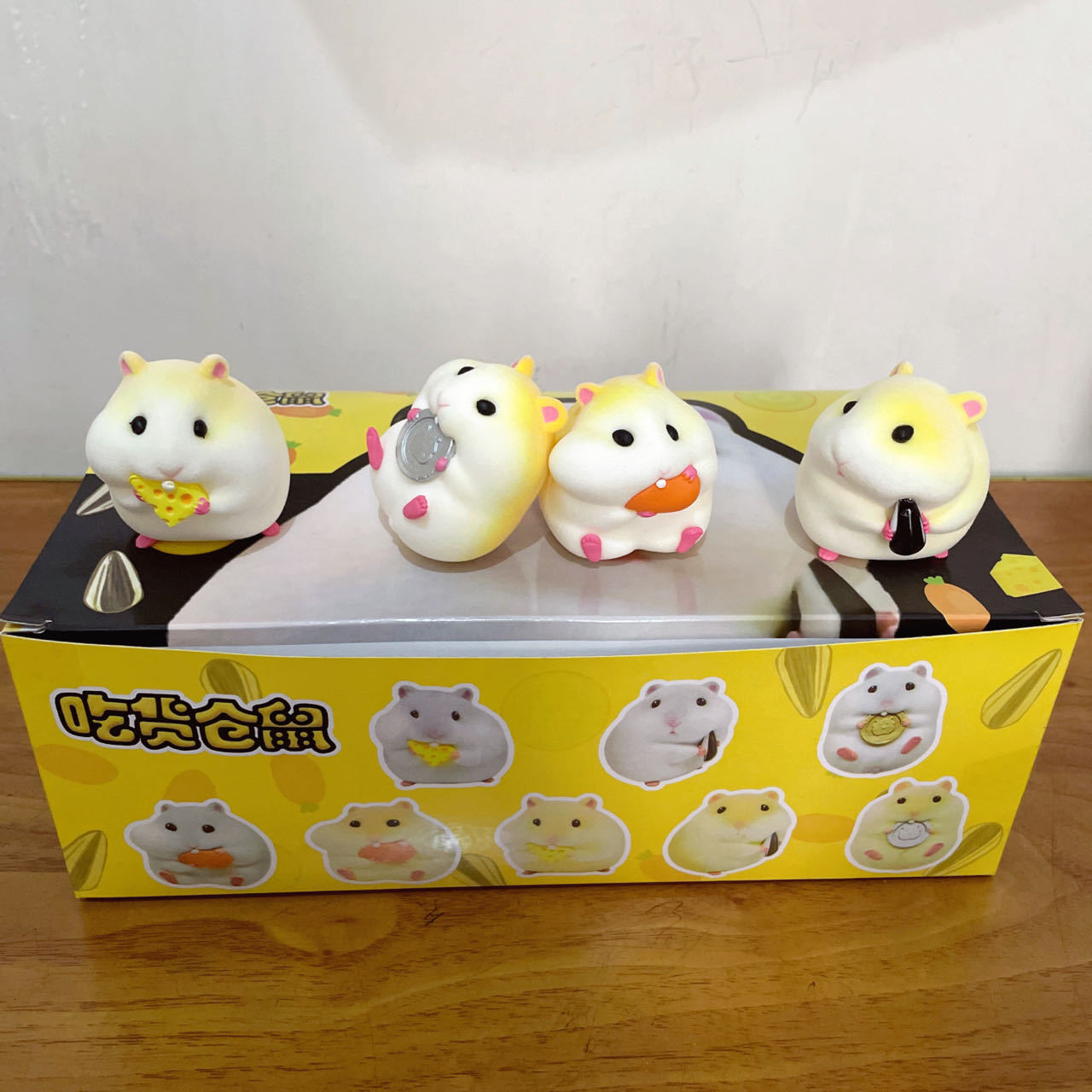 Foodie Little Hamster Trendy Doll Blind Box Car Decoration Hand-Made Flocking PVC Capsule Toy Model Wholesale Toy Factory