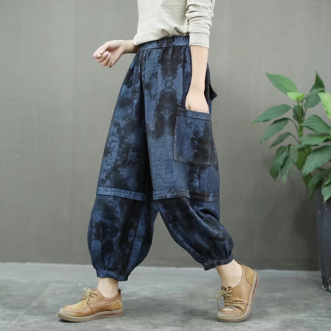 原创春季新款文艺复古女士松紧腰大口袋牛仔印花灯笼裤宽松哈伦裤