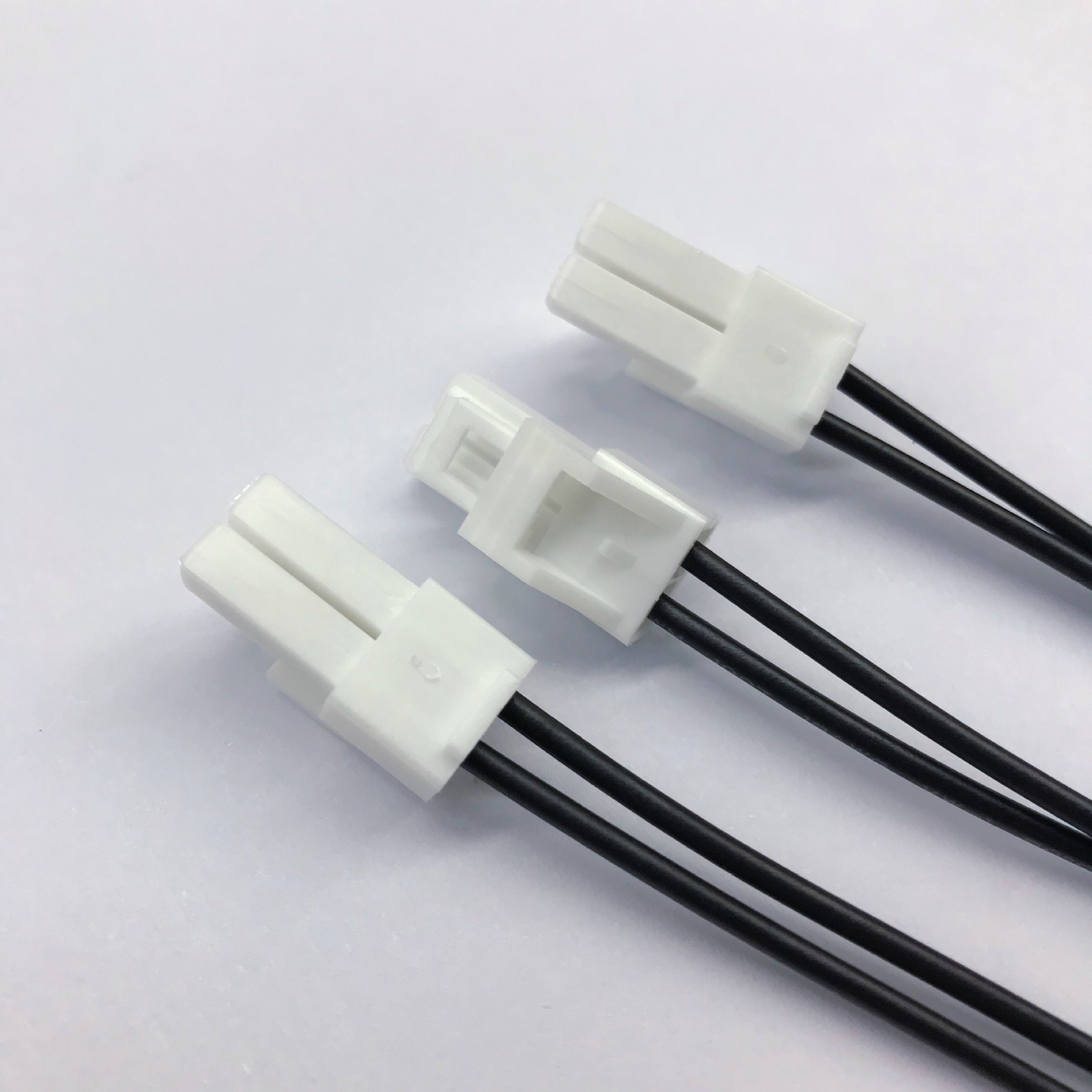 传感器引线连接器