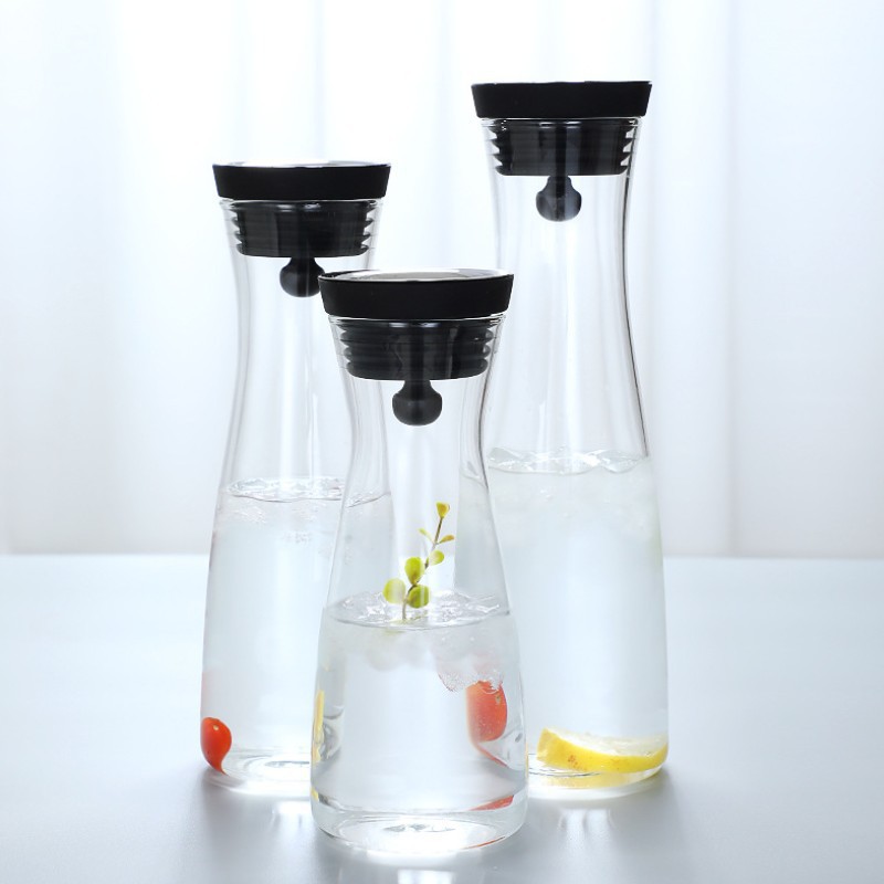 人工吹制玻璃扎壶