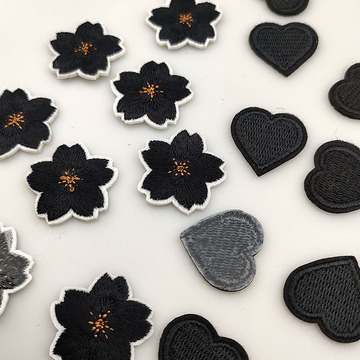 迷你黑色樱花刺绣布贴衣服裤子补丁贴酒店床单桌布补破洞熨烫贴花