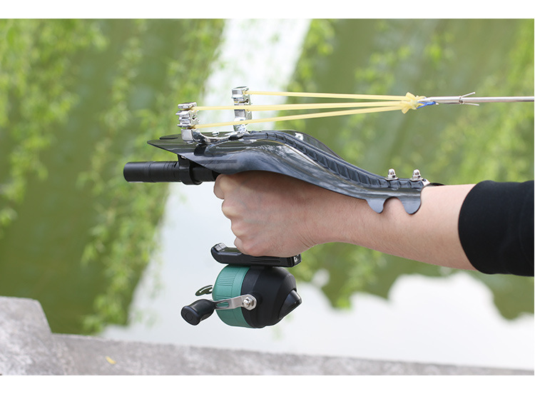 弹弓射鱼神器自动高精度打鱼专用发射器鱼镖箭捕鱼枪弩射鱼器全套