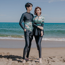 2024新款情侣潜水服韩国时尚外贸防晒长袖泳衣保守分体跨境游泳衣
