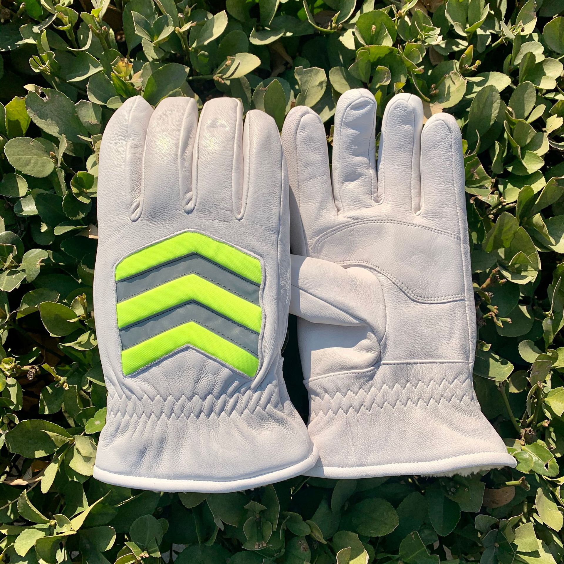 安保安防执勤皮手套男交通指挥荧光绿反光加绒棉手套秋冬铁骑手套