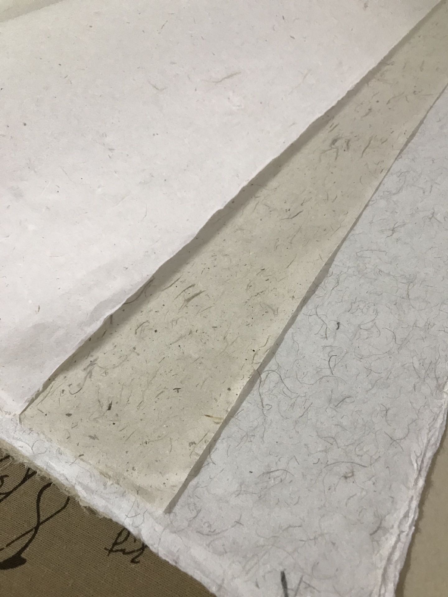 四尺构皮麻纸供应 手工仿古做旧毛边纸半生熟纸构皮纸长纤维宣纸