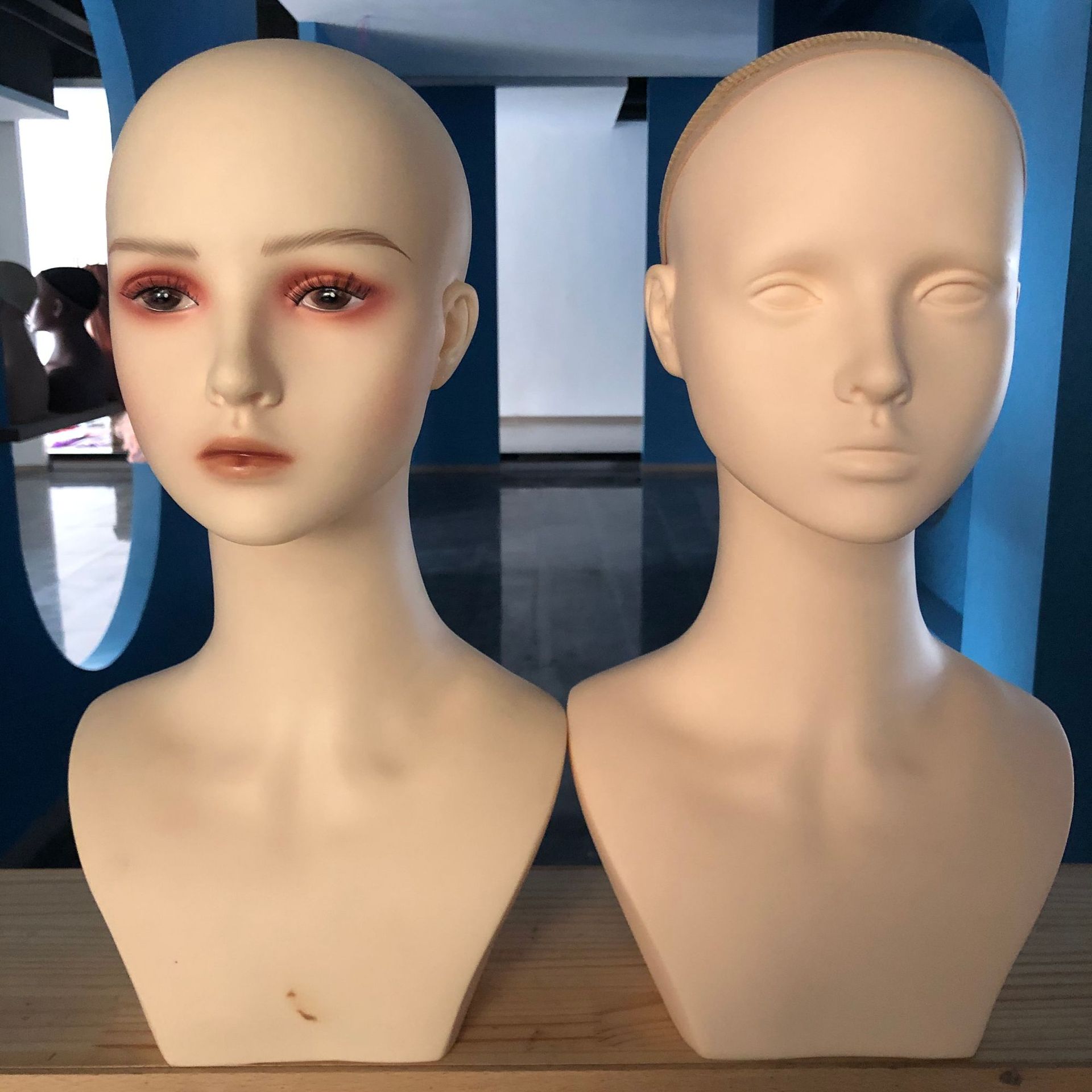 假发模特头 欧美化妆练习假人头cos动漫女头模 单肩假人头模型