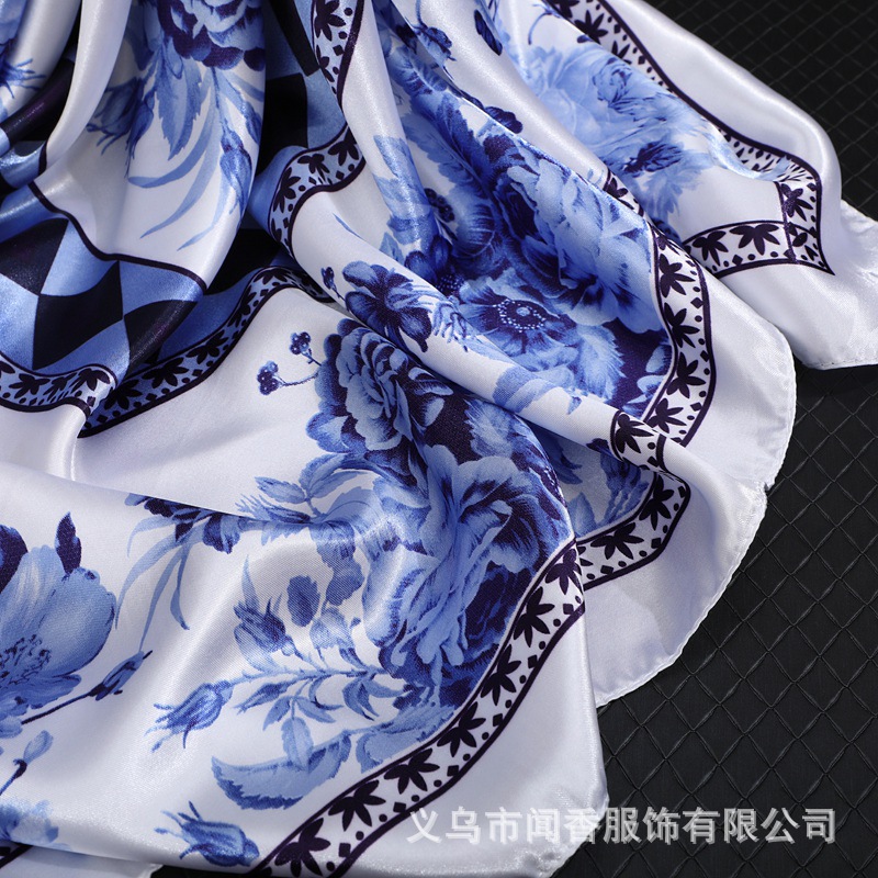 Ethnic Style Blue and White Porcelain Printed Silk Scarf Female 90x90 Square Scarf for Middle-Aged and Elderly Mothers Scarf Scarf Warm Shawl