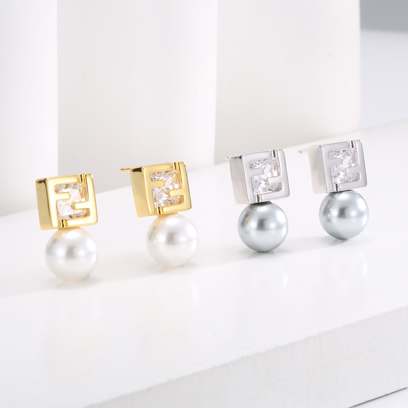 优雅名媛耳饰女s925银针抖音爆款百货小商品法式珍珠耳环 高级感