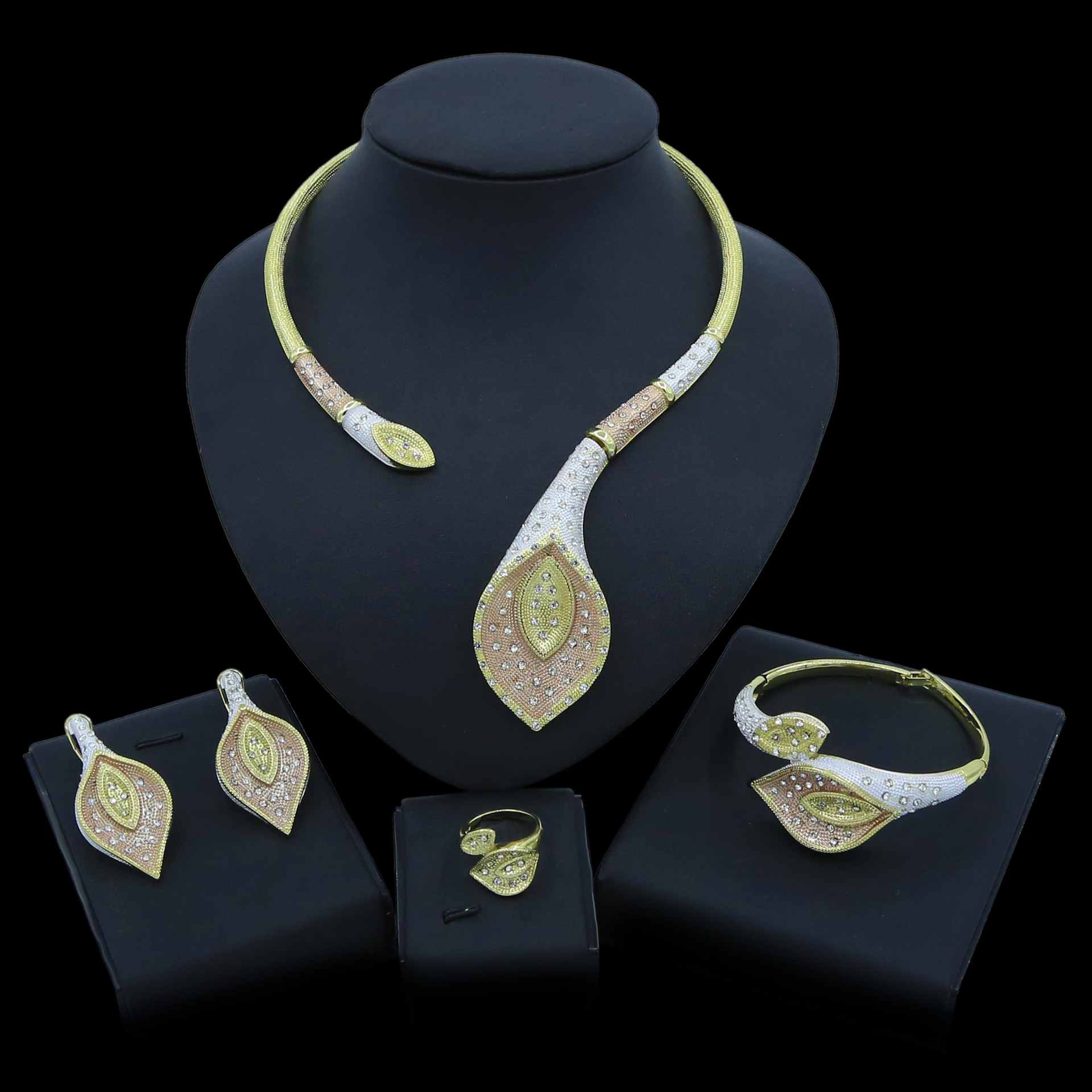 百合花吊坠镶钻时尚拼色镀金项链耳环手镯戒指首饰套装饰品四件套