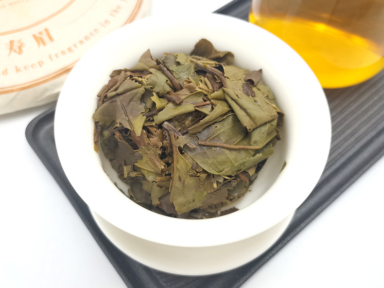 原产地福鼎白茶2021磻溪高山日晒春末花香寿眉白茶饼350g茶叶批发