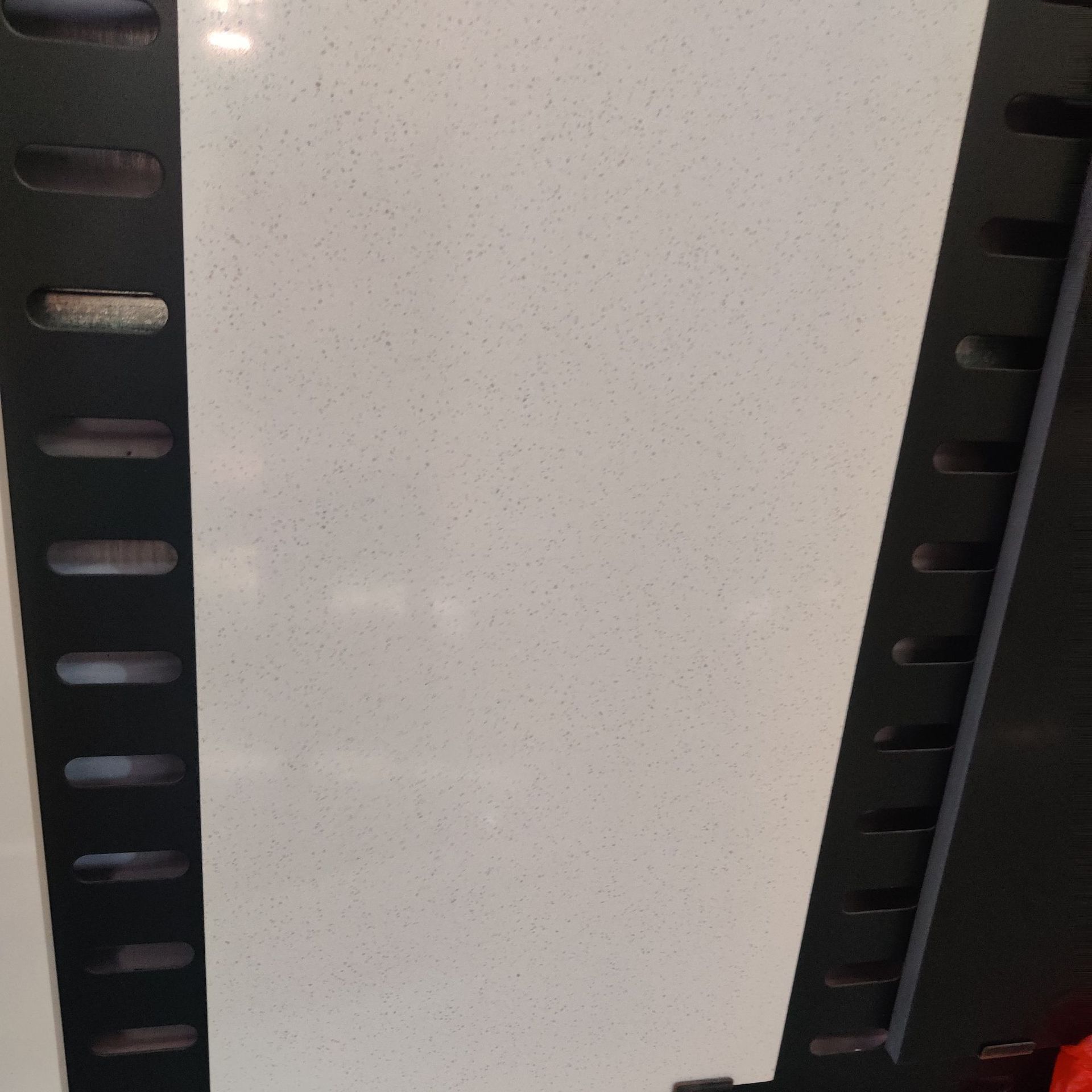 马蹄莲白白色细颗粒人造石 水晶白人造大理石颗粒板 出口人造颗粒