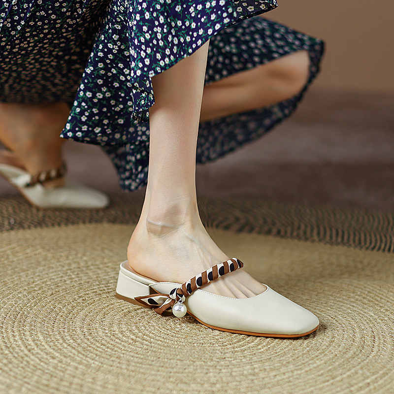 包头凉拖鞋女2022年春新款懒人半拖鞋外穿ins平底穆勒鞋女大小码