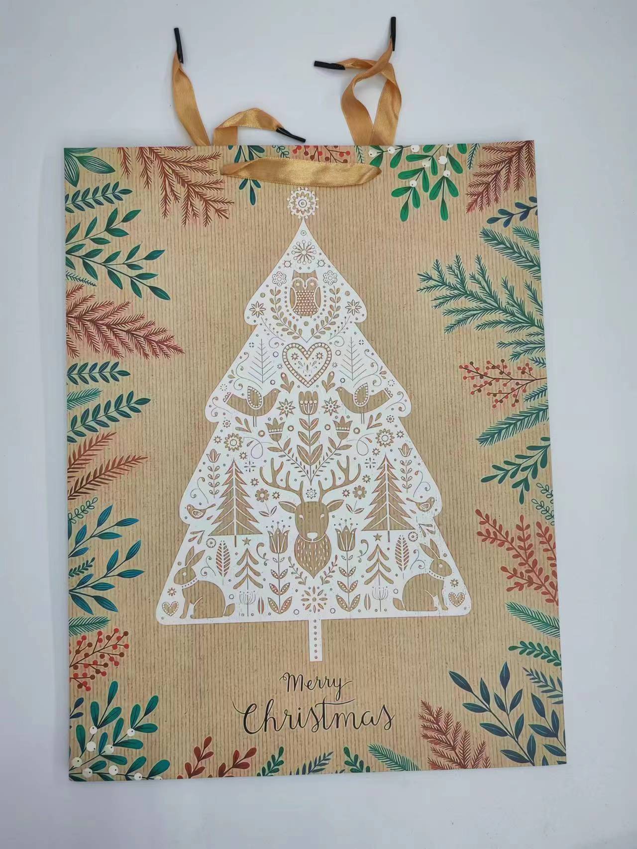 210G White Card New Design Christmas Theme Gift Bag Handbag Paper Bag in Stock