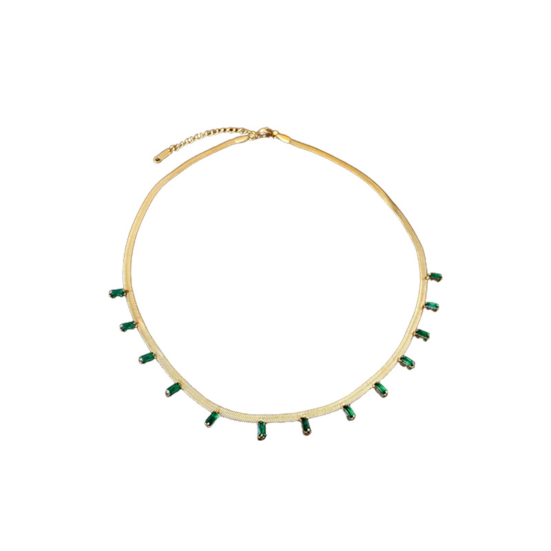 Titanium Steel Emerald Zircon Square Necklace Fashion Unique Design Clavicle Chain Light Luxury High Sense Necklace Wholesale
