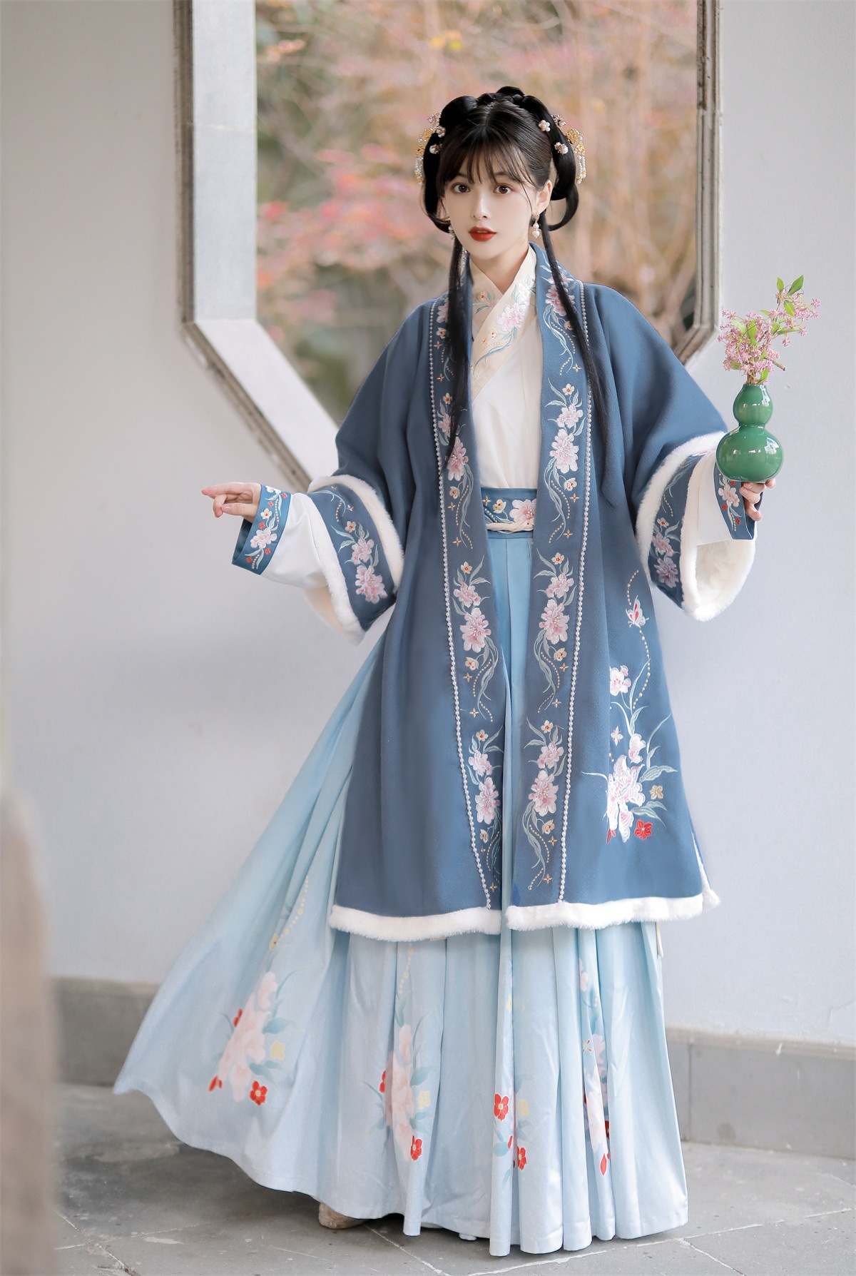 原创设计苏幕遮汉服刺绣直领对襟长衫披风长袄三件套8254