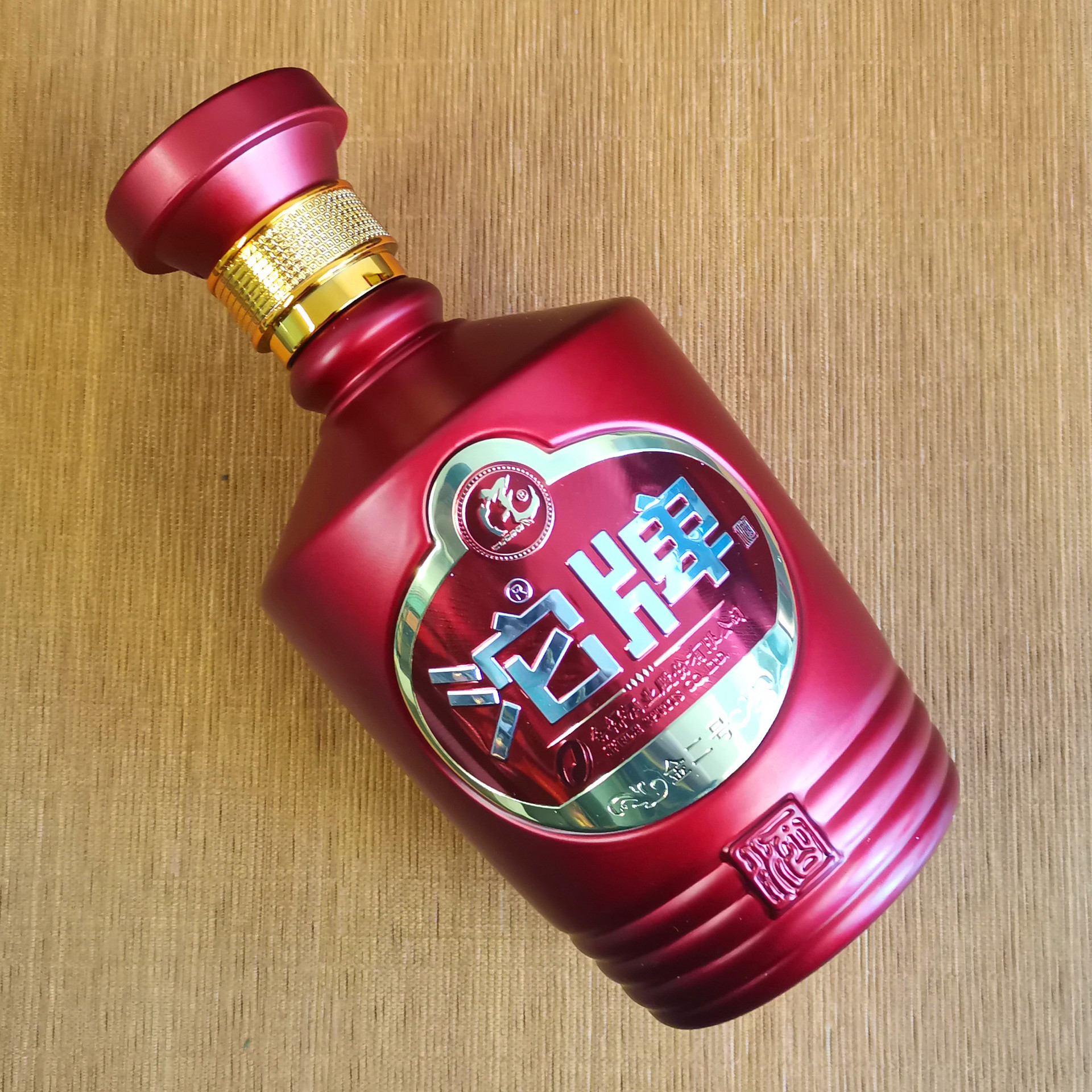 源头批发沱牌酒金二号42度浓香型白酒整箱婚宴商务用酒直播代发