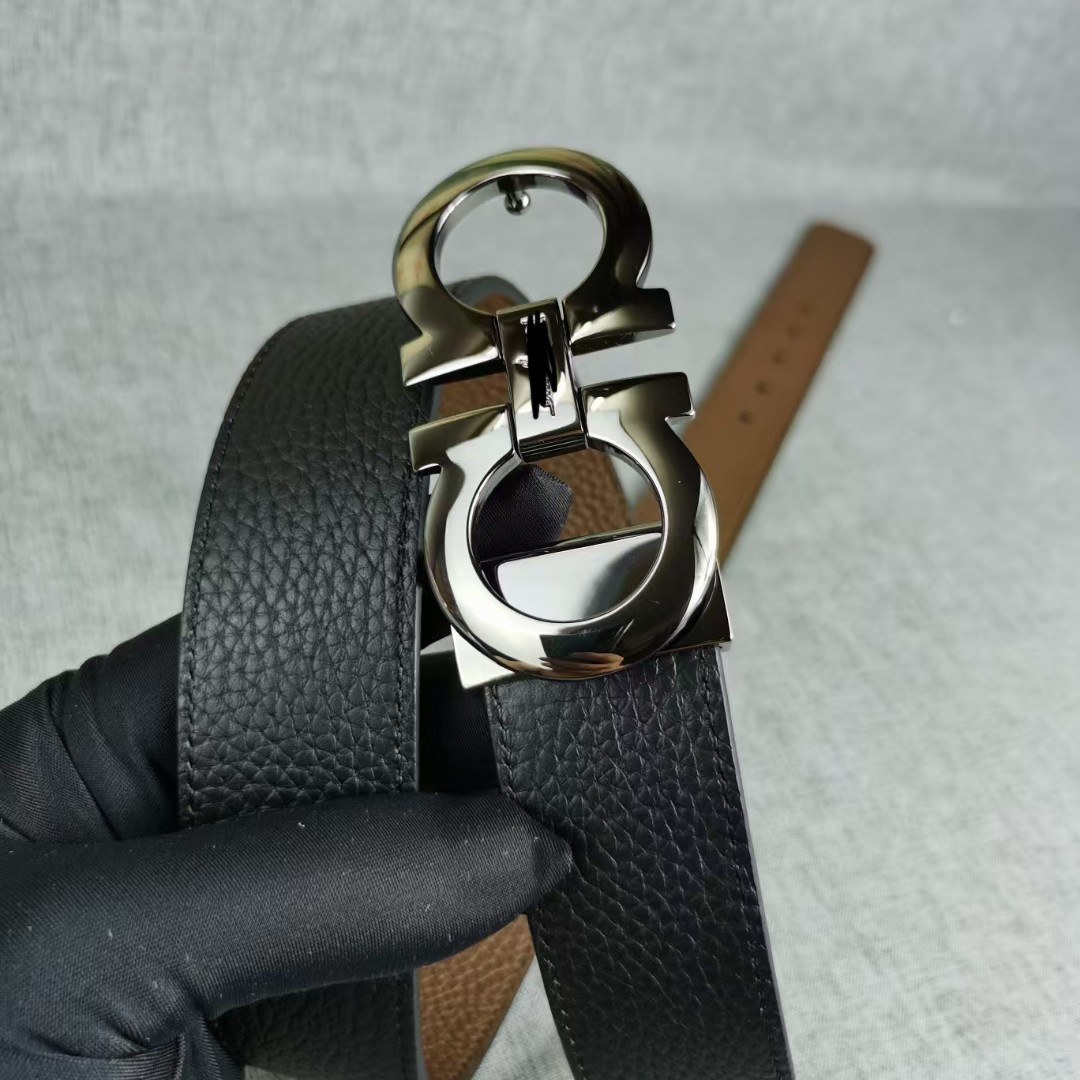 心形皮带扣图片