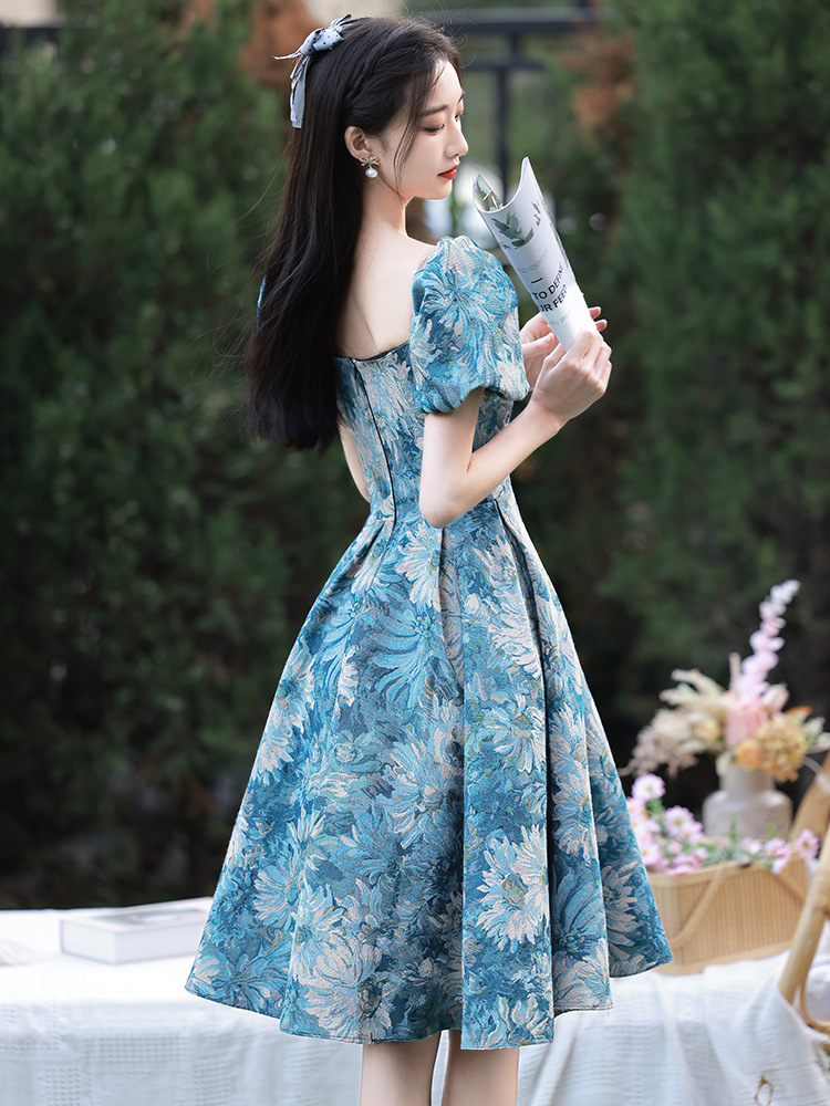 蓝色油画小礼服2022新款夏季法式主持人18岁成年礼女生毕业礼服