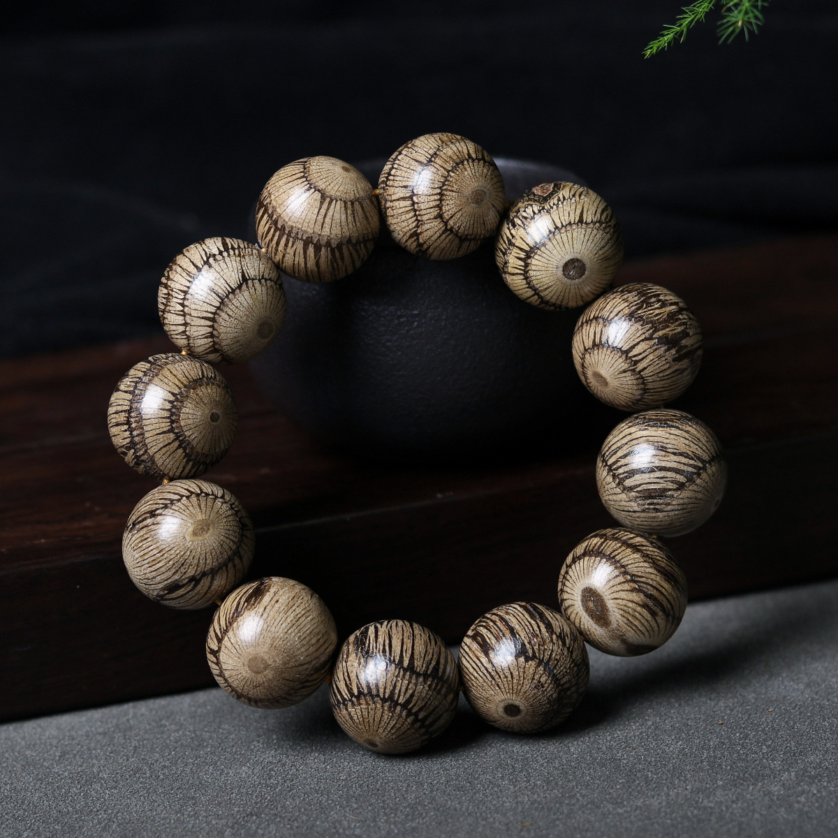 鹰眼木手串文玩藤香木圆珠小叶佛珠藤鹰眼文玩手链饰品批发女男款