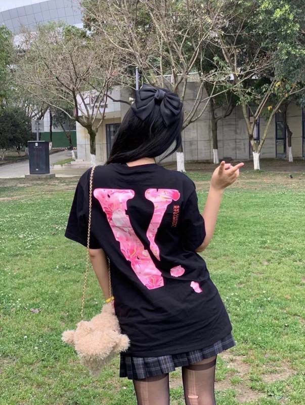 【现货】潮牌vlone fast樱花花瓣主题印花23夏季新款