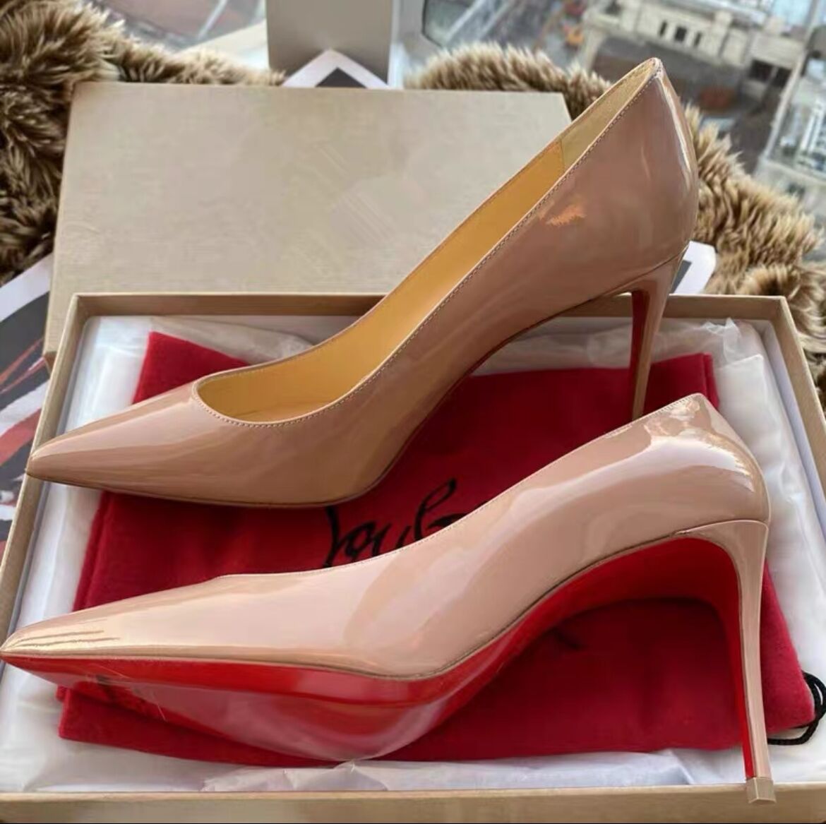 裸色红底高跟鞋2023新款春夏cl漆皮细跟尖头单鞋通勤性感床上炮鞋