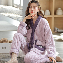 秋冬季法兰绒睡衣女士大码长袖韩版可爱家居服加厚保暖珊瑚绒套装