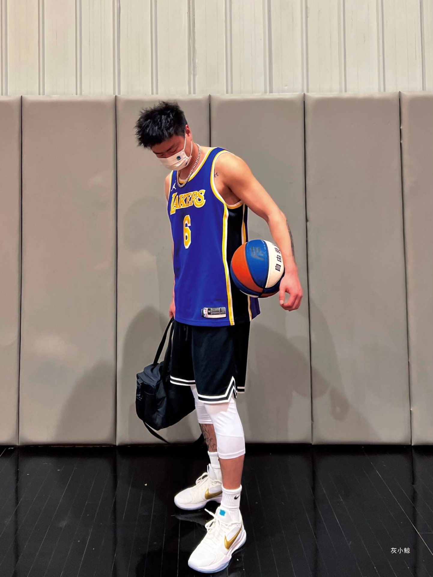 美式刺绣篮球短裤宽松五分裤男女中裤欧文科比库里运动跑步裤速干