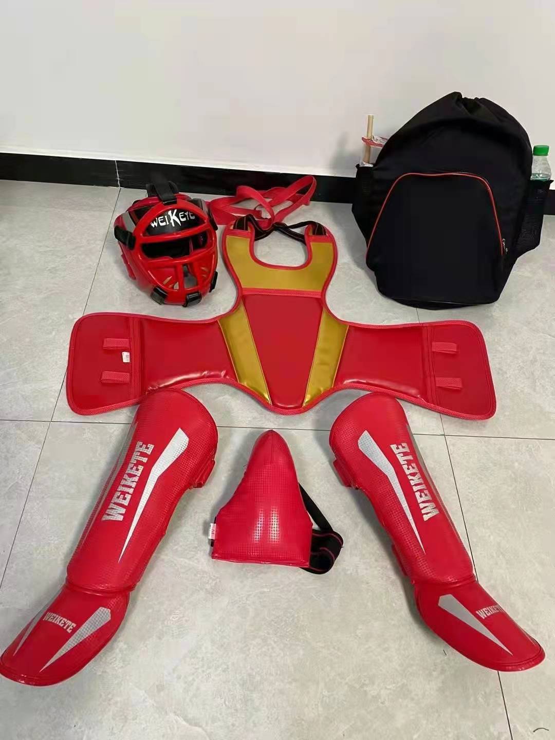 散打护具套装加厚成人儿童训练拳击护具配件男女拳击比赛运动搏击