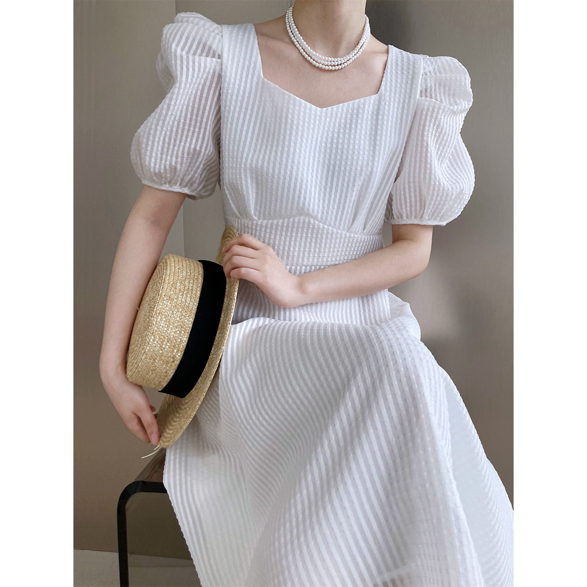 鹿西肌理感泡泡袖收腰方领连衣裙女夏季气质高级感大