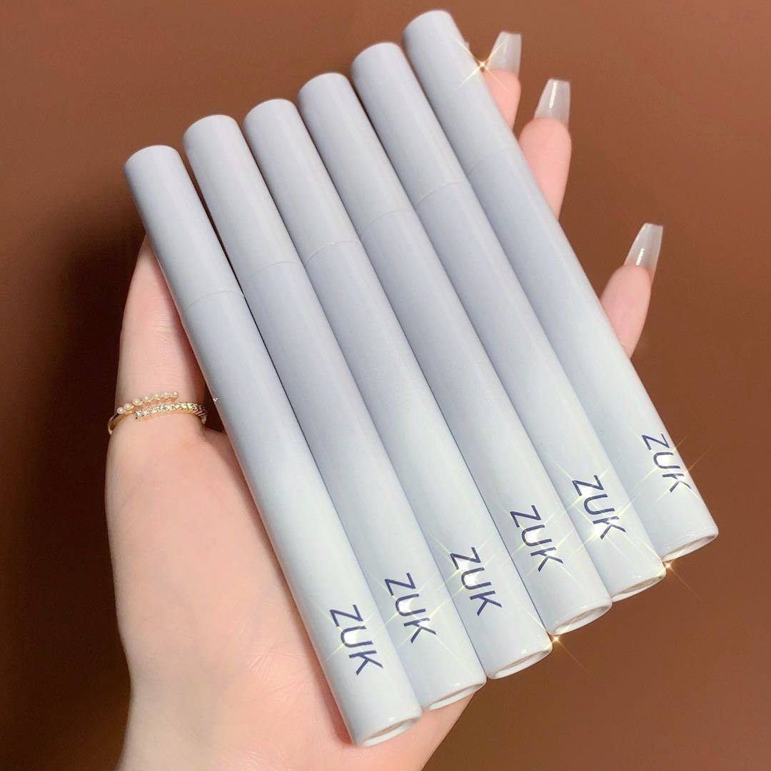 zuk~柔光镜面唇釉ins风玻璃水光唇彩保湿不易掉色沾杯显色成膜