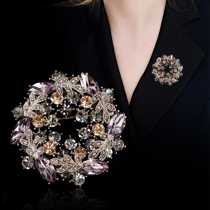 High-End Brooch Bauhinia Large Garland Corsage Clothing Accessories with Diamonds Retro Pin Exquisite Full Diamond Pin Clothing Accessories