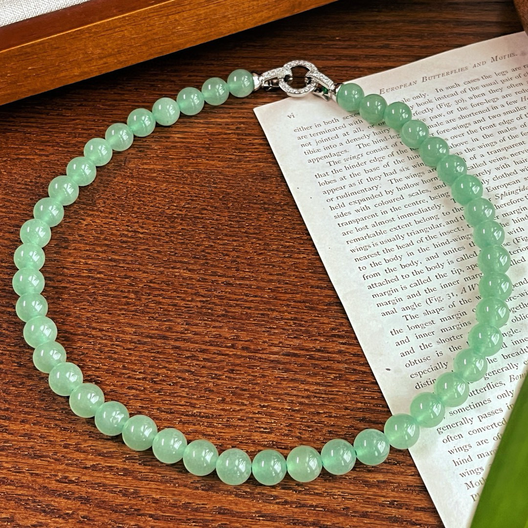 春季新款 8mm天然东陵玉项链 森系小清新浅绿色水晶串珠锁骨链女