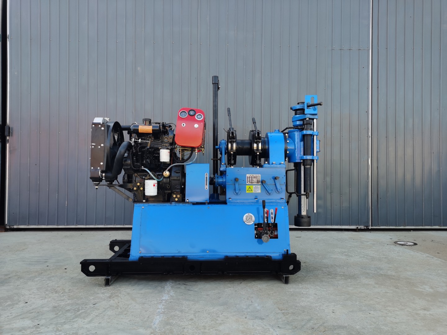 京勘钻机长沙长探钻机地质勘探液压钻机岩心钻机300米水井地质勘_钻机