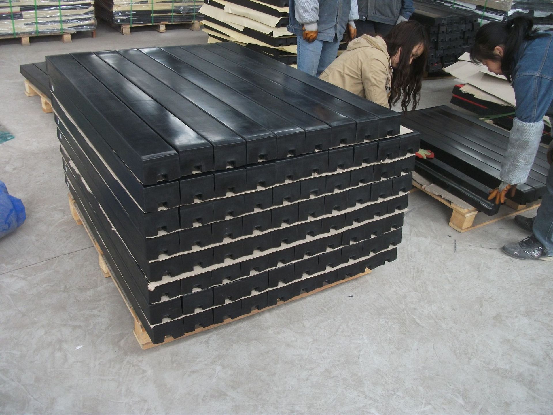 带式输送机缓冲床缓冲条 | 矿用皮带机缓冲床缓冲条