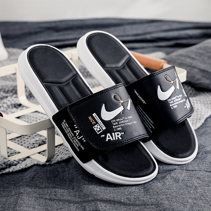 跨境情侣踩屎感浴室拖鞋女居家防滑室内镂空漏水时尚拖鞋防滑软底