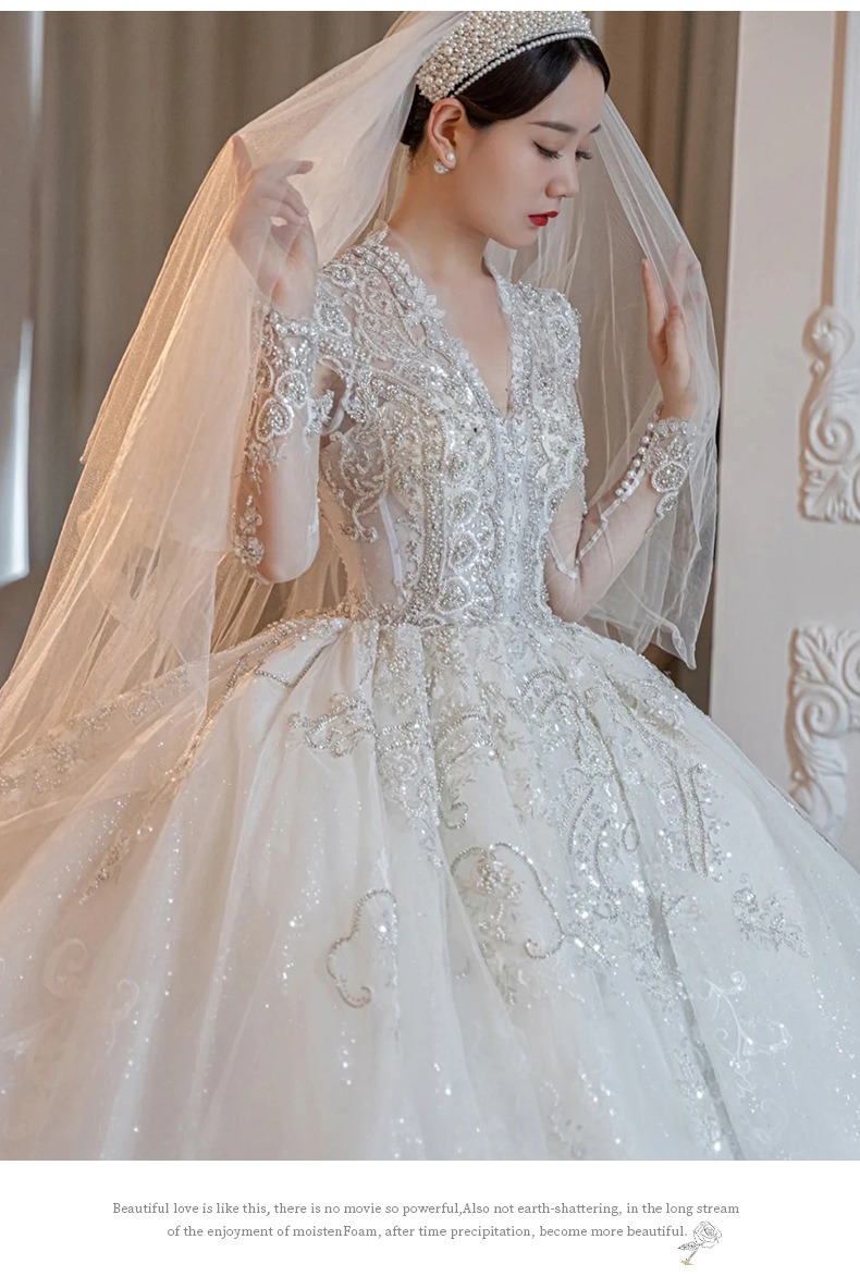 主婚纱2021新款新娘v领长袖冬季大拖尾法式高级质感宫廷风婚纱女