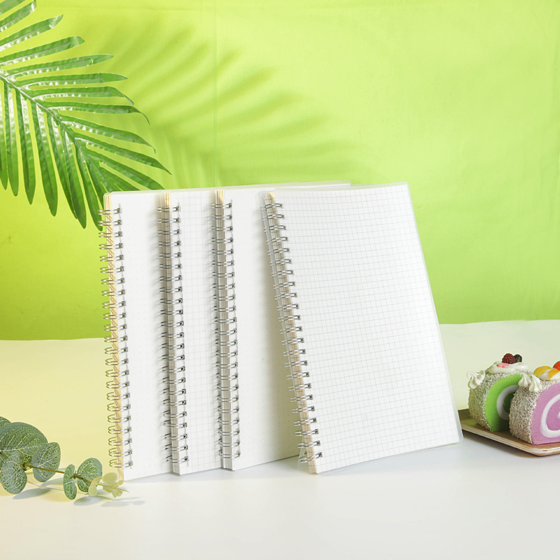 厂家直供简约a5手账笔记日记本磨砂透明线圈本记事手帐本定做logo