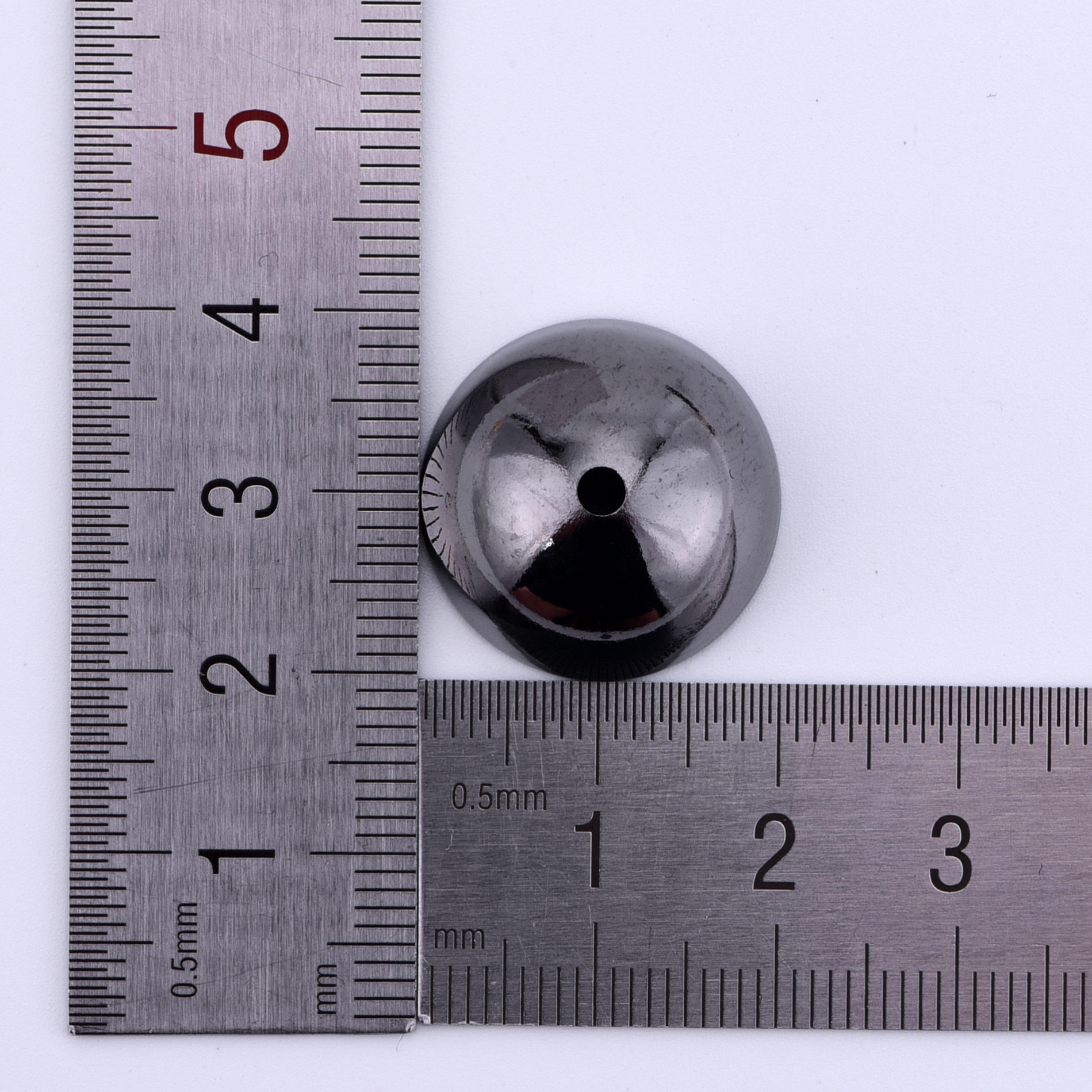 银色,白k,枪黑色 ,玫瑰金等【产品材质】:黄铜【尺寸大小】:外径20mm