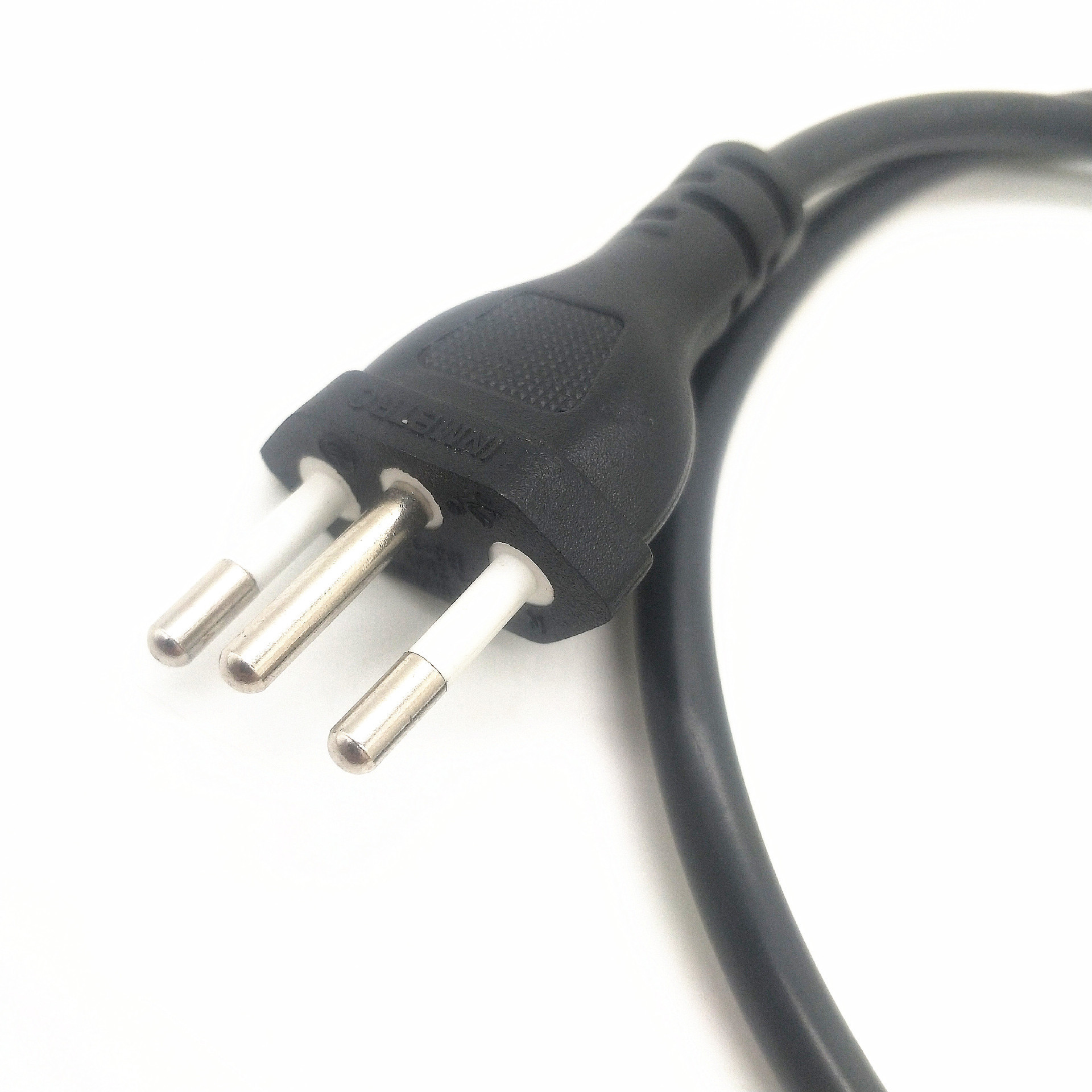 厂家供应瑞士三插电源线瑞士大功率16a插头电源线规格齐全