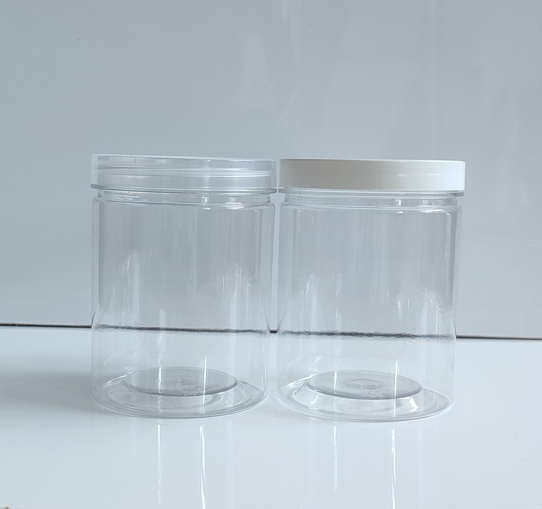 厂家销售 85*100密封储物罐 透明塑料螺旋盖食品密封罐 食品罐