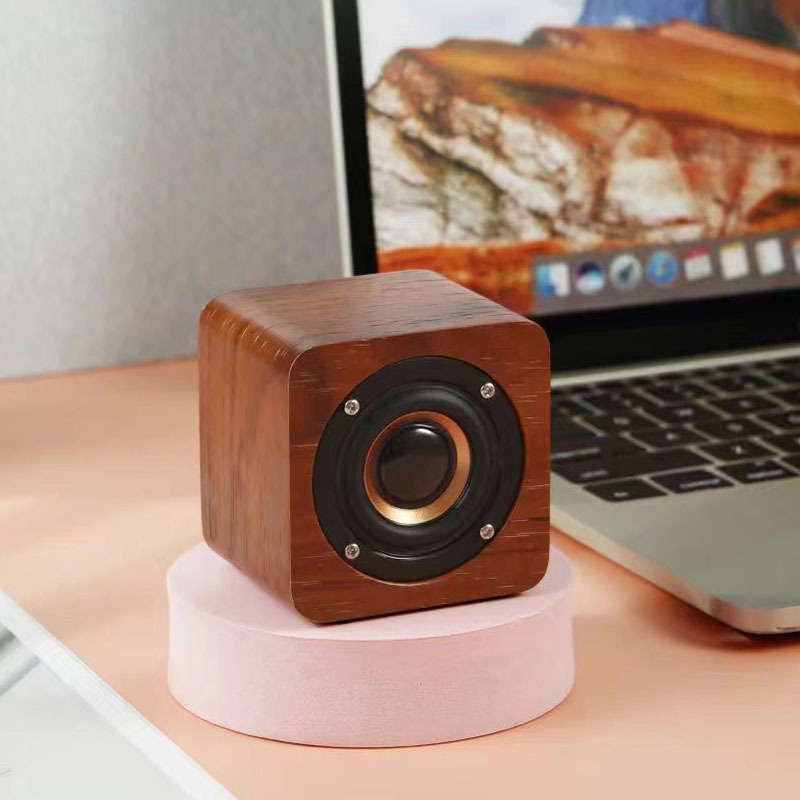 新款魔方蓝牙音箱