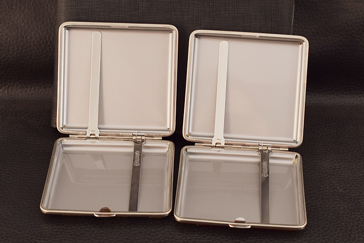 个性皮质烟盒烟夹20支创意烟夹烟盒厂家批发颜色随机发货