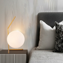 跨境灯具简约创意卧室书房床头台灯北欧时尚装饰艺术LED阅读台灯