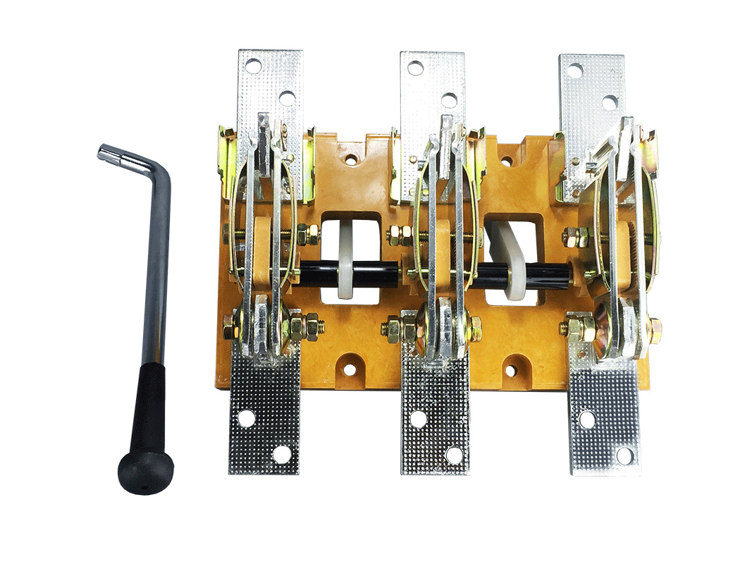 开启式单投刀开关hd13bx-600/31中央正面杠杆操作机构隔离开关